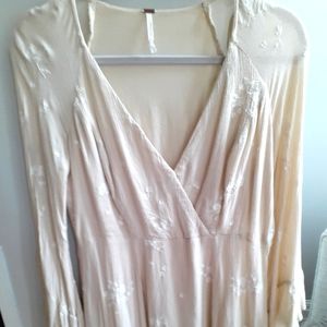 Free People **price reduction!**beautiful cream top!